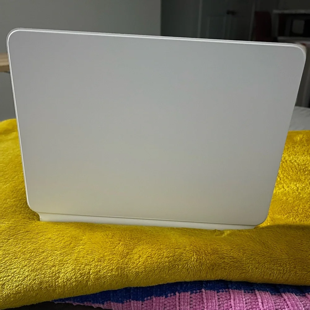 11 inch Magic Keyboard